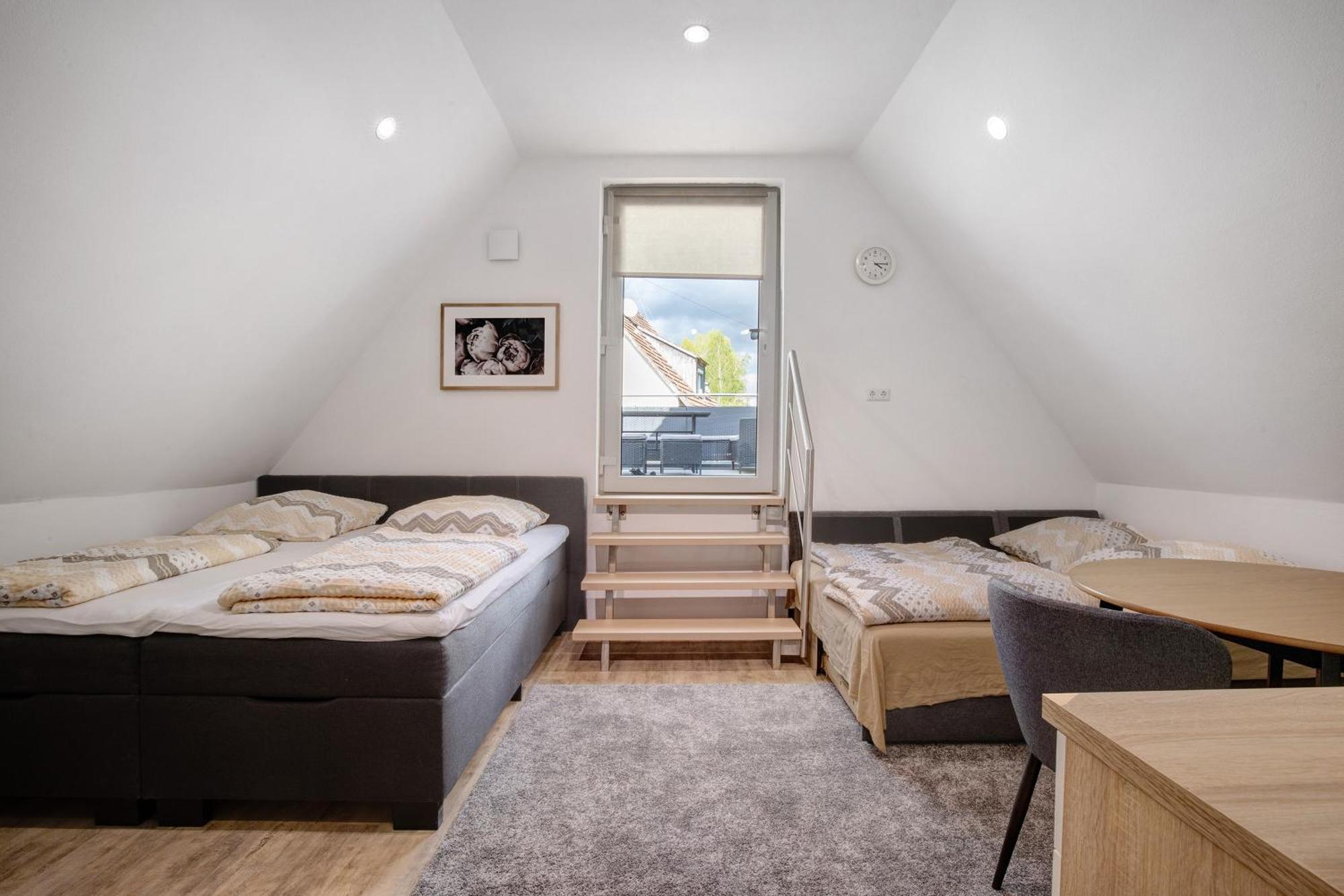 Ferienwohnung Erhardt 金茨堡 外观 照片